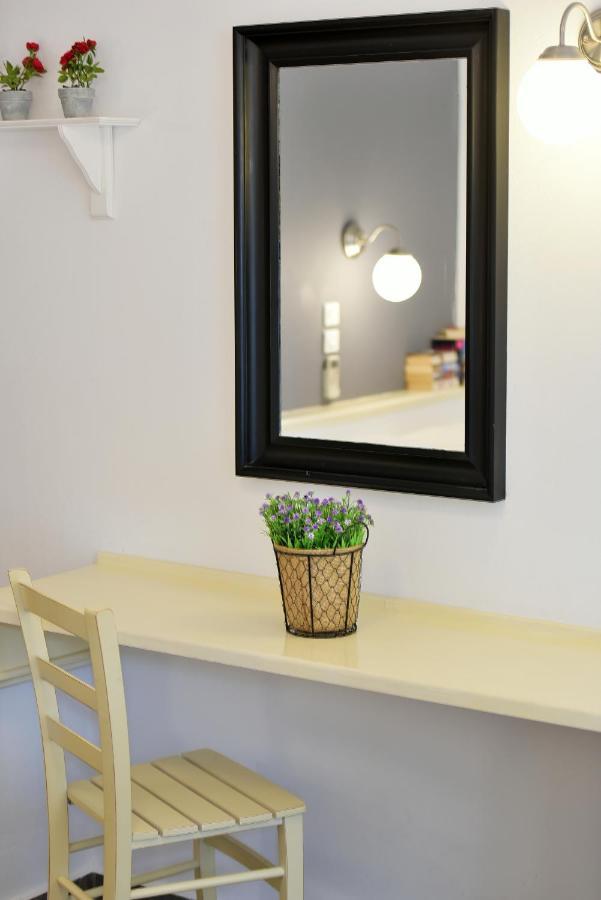 הידרה Piteoussa Rooms מראה חיצוני תמונה