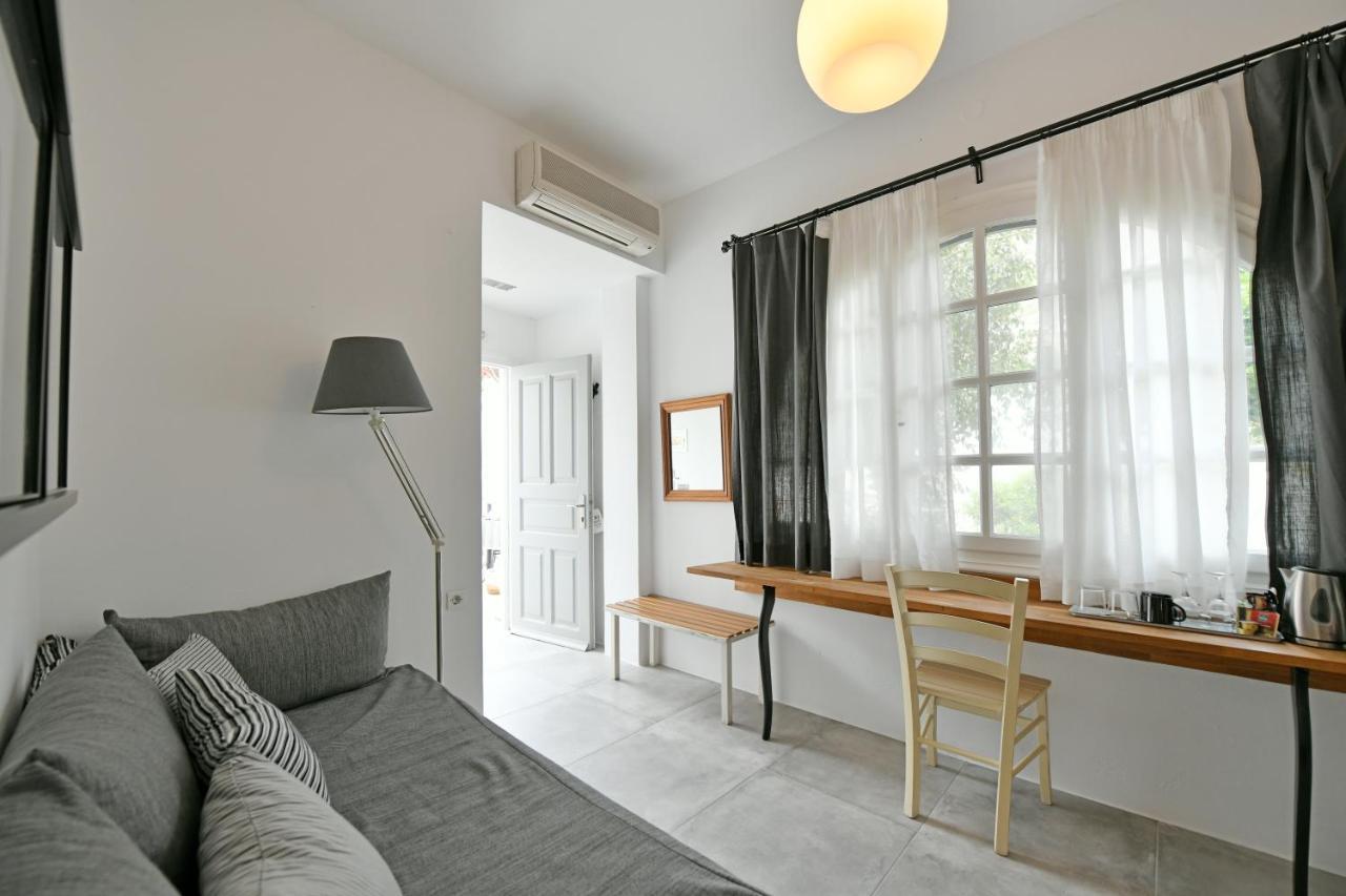 הידרה Piteoussa Rooms מראה חיצוני תמונה